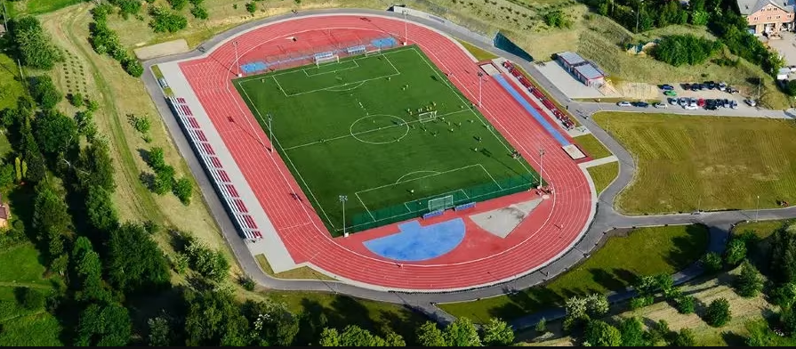 Widok z góry na Małopolską Arenę Lekkoatletyczną